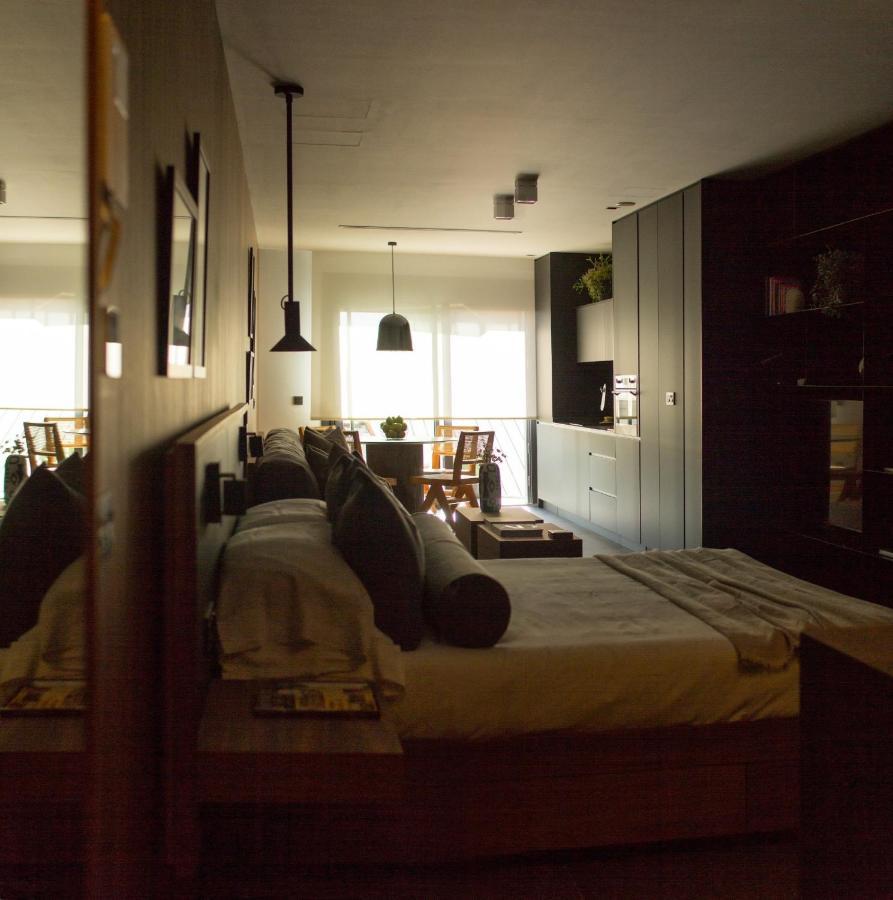 The Matter Meaningful Laura Apartament